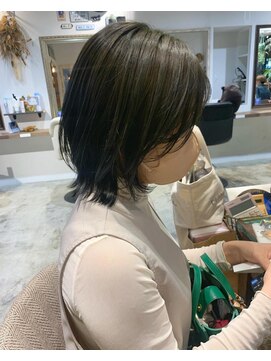 ナルヘアー 越谷(Nalu hair) ツヤ髪スタイル/ウルフヘア/カーキアッシュ