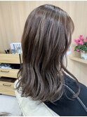 ハイライト×シルバーグレージュ