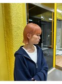 ミディアムボブ・オレンジカラー