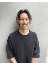 《パリで修行したプロが魅力的なヘアスタイルを提案します》トップスタイリスト「YUTARO」