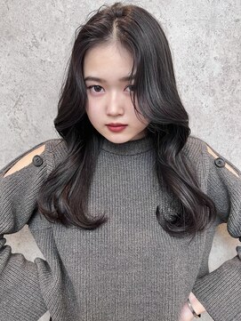 ジョエミバイアンアミ(joemi by Un ami) グレージュカラーシルキーベージュくびれヘア