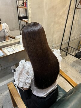 ルフレ 新宿本店1st(Reflet) ブラウンカラー