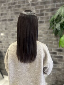 クペシック(Coupe et Chic) 艶サラストレート