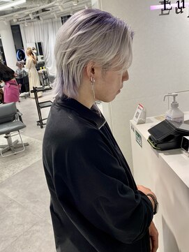 ユーフォリア 渋谷グランデ(Euphoria SHIBUYA GRANDE) グラデージョンカラー　ラベンダー　ホワイト　MOMO