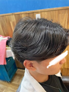 カットスタジオファニー(CutStudioFunny) フェザーパーマ