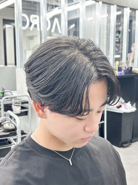 アクロ(ACRO) メンズカット/毛流れスタイル/韓国