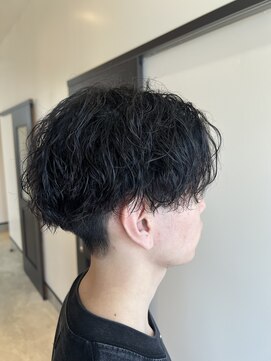 イーハトーヴ(IHATOV) メンズピンパーマ