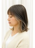 フェイスフレーミング × 外ハネミディ