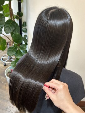 ル コワン ククー(Le coin coucou) BIKAKU酸性ストレート