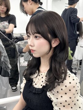 アマトウキョウ アユンチェ(AMA TOKYO×AYUNCHE) 前髪顔まわり韓国ヘアレイヤーカットサイドバンク2wayバンク韓国