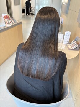 シダ(sida SAIIN) 【高城】美髪縮毛矯正