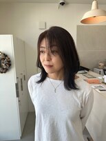 アオトスイ(aotosui) 大人女性に人気のくびれレイヤー