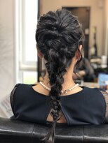 ランプ ヘアスタジオ(LAMP Hair Studio) 編みおろしアレンジ☆