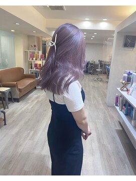 ジーナ 名駅(XENA.) xena《石塚》色気を引き出す☆淡いラベンダーベージュ