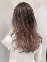 アイティーバイアルバム 下北沢店(IT by ALBUM)&nbsp;バレイヤージュカラー_アースカラーくびれヘアツートン_ba367561