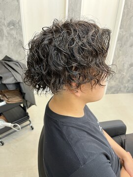 ベルバイローレン(Belle by Lauren.) 無造作スパイラルパーマ