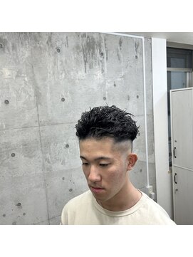 メルシー トータル ブランディング サロン(merci TOTAL BRANDING SALON) フェードショート×ツイストスパイラル 横浜