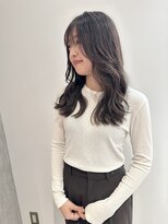 ヨーク(YOKE)&nbsp;YOKE 大人ミディアムレイヤー前髪薄めバングアッシュグレージュ