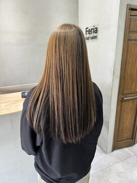 フェリア 松山(Feria) 【Feria松山】白石のミラーカラー☆