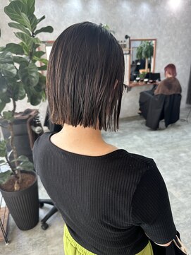 シールドヘアー 沖縄 新都心(C'LD Hair) 切りっぱなしボブ/外ハネボブ/ぷつっとボブ/ストレートボブ