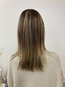 セブンの庭 ロングヘアー