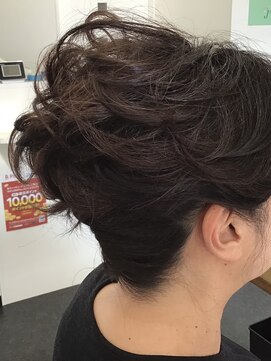 ジャスミン 結婚式ヘアセット