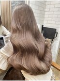 艶々ミルクティーカラー