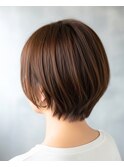 イルミナで楽しむ大人ショートボブ