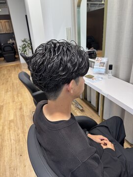エイト コーナー 大宮東口店(EIGHT corner) 毛流れニュアンスパーマ