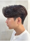 センターパートウルフショートネープ襟足あり