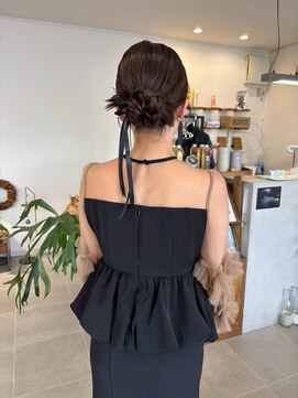 O 編み込みアップスタイルヘアセット成人式ヘアセット前髪カット