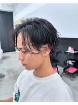 アンドシー(and c)&nbsp;伸ばし中でもカッコよく！メンズパーマ
