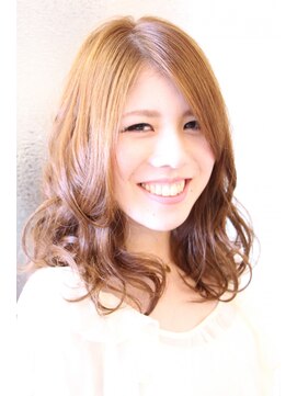 ルーラ ヘアー(RULA hair) ミディアム☆Mix