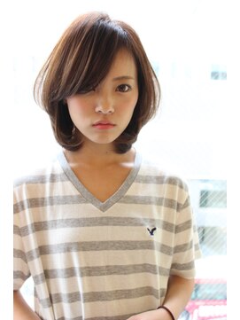 レウナ 外苑前(Reuna) 大人可愛く決まるひし形ミディー