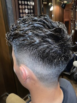 ヒロギンザ 横浜店(HIRO GINZA) パーマフェード