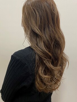 メイプルフェロー(MAPLE fellow) 20代30代大人★ベージュシークレットハイライト