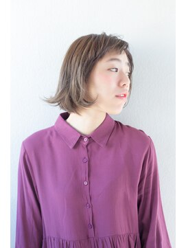 ナンバー エアロ 横浜(N° +aero) 大人可愛い20代30代40代小顔ワンサイドショートボブ丸み前下がり