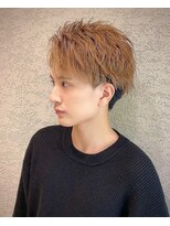 ロンド アンブル 四条烏丸(Lond ambre)&nbsp;【Lond ambre】萱原大幹ツイストスパイラル/眉毛/メンズカットM