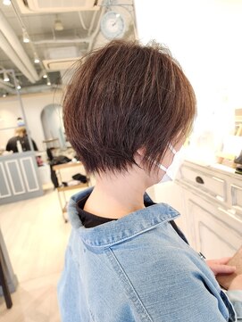 サロウィン 大宮 Suite店(SALOWIN ) 丸み可愛い大人ショートヘア