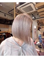 トゥルース 獨協大学前店(Hair&Make TRUTH) ホワイトベージュボブ