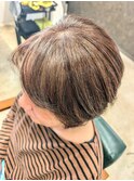 ショートボブ