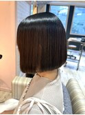 ストレート+ばっさりカット+Aujuaトリートメント