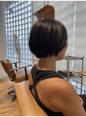 首元スッキリショートボブ