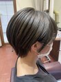 アクセ こなれ感ある透明感グレージュ