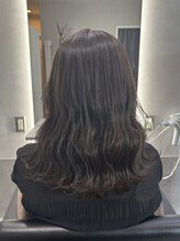 2CONDのダメージレスカラーは従来のカラー剤に比べ、ワンランク上の手触り、艶感を出せます☆