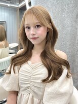 グロー オオミヤ アネックス 大宮(GLROW OMIYA ANNEX) ベージュカラーくびれヘア顔まわりカットコテ巻きヘア
