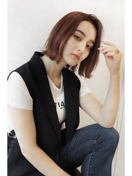 ブレンドバイハピネス(Blend by happiness) レイヤーボブ　くびれヘア　外ハネパーマ　切りっぱなしボブ