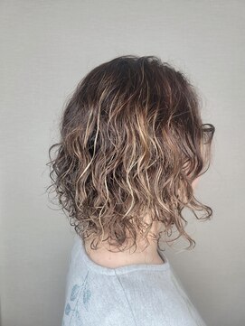 松本平太郎美容室 国立店 40代50代60代×ミディアムウェーブ×パーマ×イノアカラー