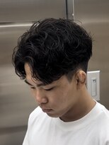 フィフスパーク(fifth PARK)&nbsp;渋谷ラルフカールセンターパートメンズカットフェード刈り上げ