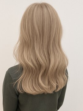 モアナ ルア バイ ヘッドライト 平塚店(Moana Lua by HEADLIGHT) Moana【平塚】#ハイトーン#ブリーチ#ブロンドヘア#ケアブリーチ